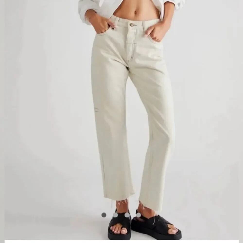 Thrills Mid Rise Straight Leg Jeans Womens Size 2 Cream Raw Hem Paige Mid Rise